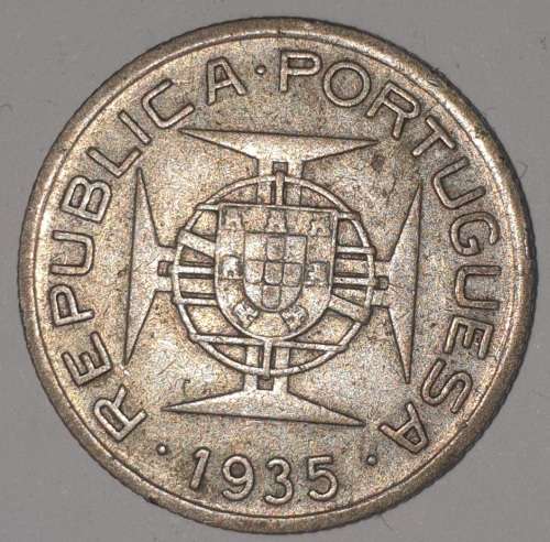1935 - 2.5 ESCUDOS - MOZAMBIQUE - (Silver) KM#61